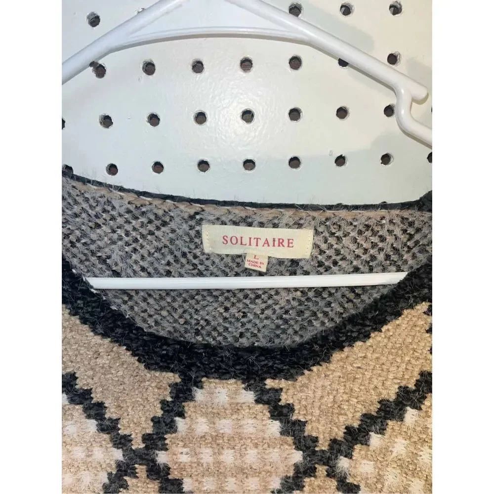 Solitaire sweater - Picture 3 of 3